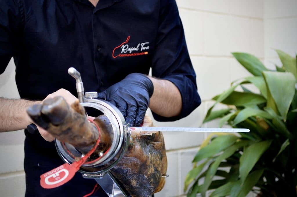 Jamón ibérico en directo de Rafita Cortador de Jamón — foto 2