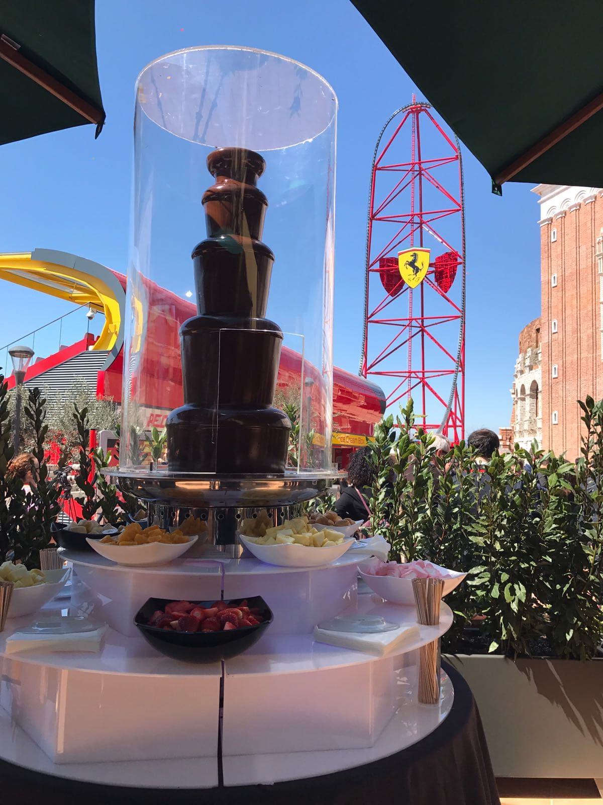 Fuente de chocolate de Chocolate Fondue — foto 2
