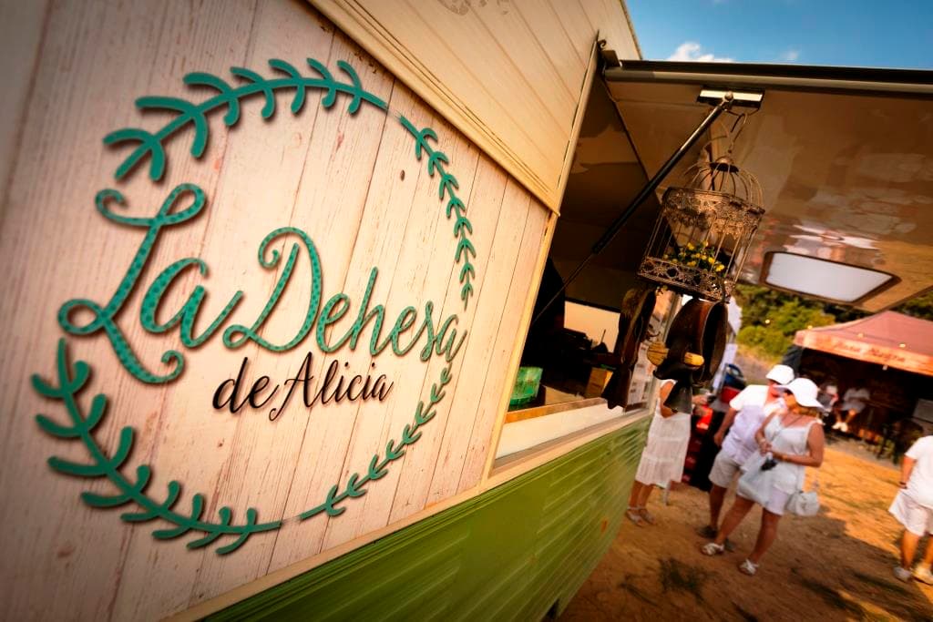 Estación de comida en vivo de The Vintage Van — foto 3